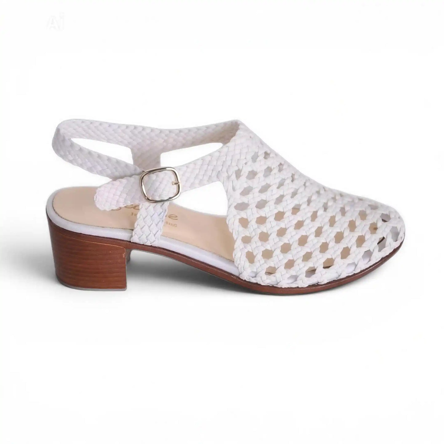 sandal vesba handbraided  R450 3cm