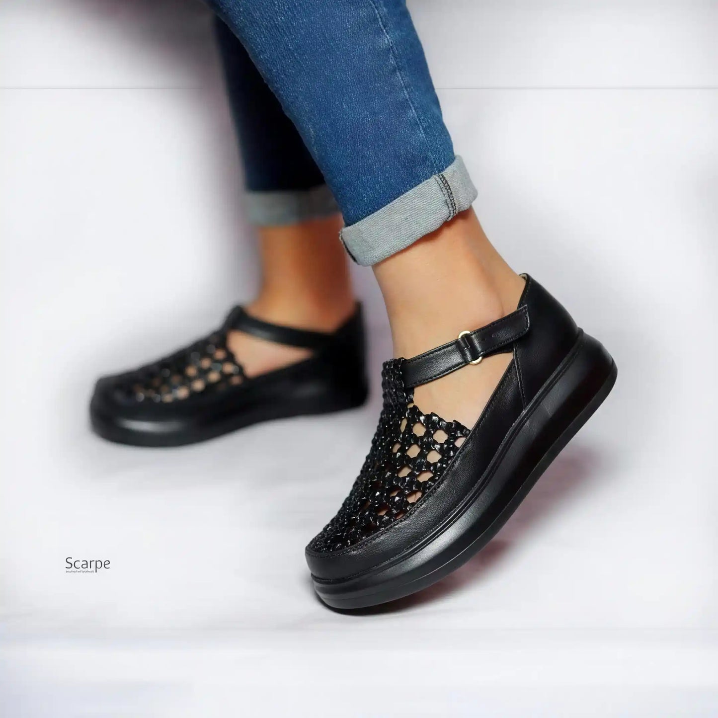 Amara Woven Glide R905