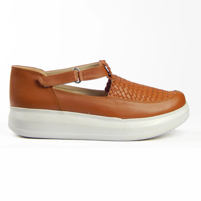 Handwoven Closed Sneakers R901