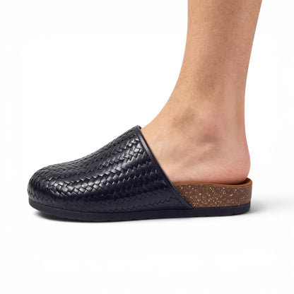 The Onyx Weave Clog